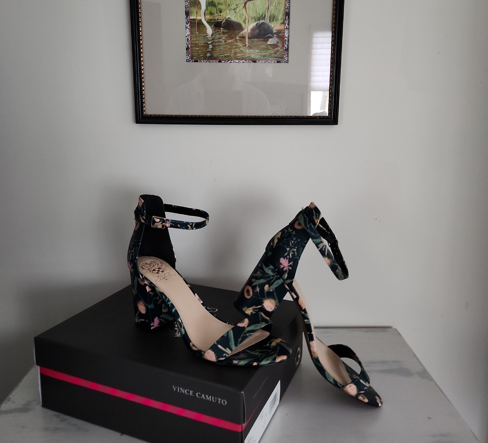 Vince Camuto Leather Black and Pink Floral Heels